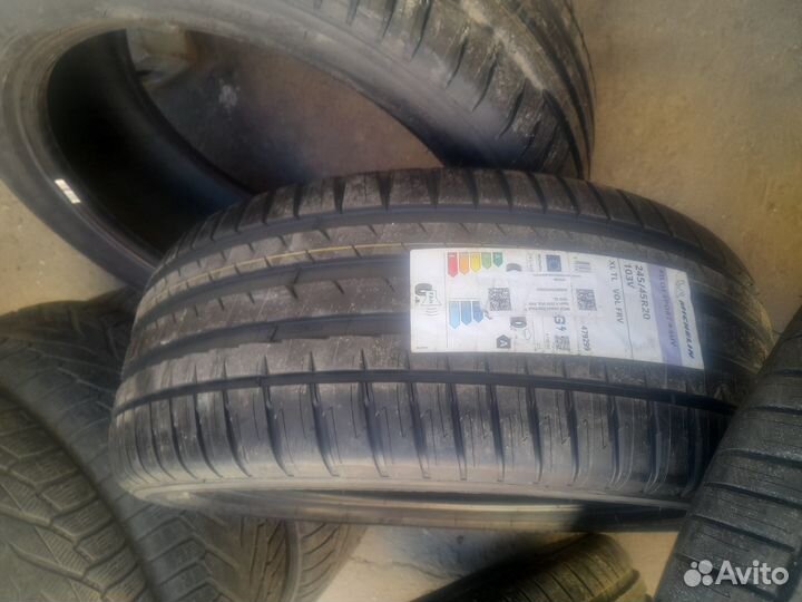 Michelin Pilot Sport 4 SUV 245/45 R20 и 275/40 R20 106Y