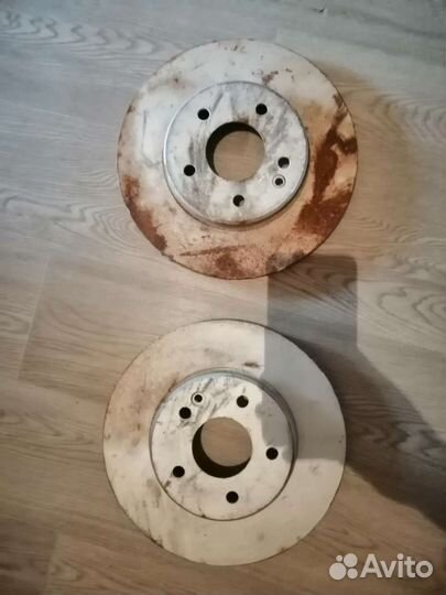 Тормозные диски вентилируемые мерседес с202 новые
