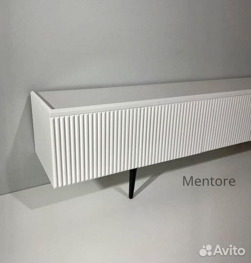 Тумба тв Bravo от производителя (на опорах)