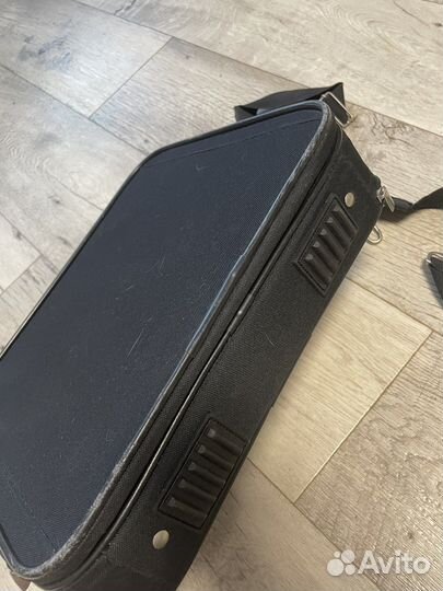 Сумка для ноутбука каркасная