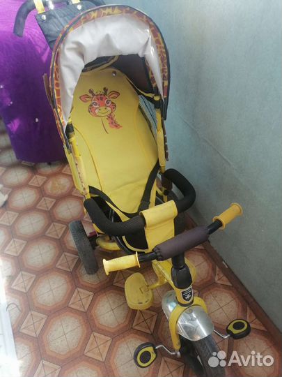 Детский трехколесный велосипед бу