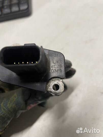 Расходомер воздуха (массметр ) Ford Focus 2