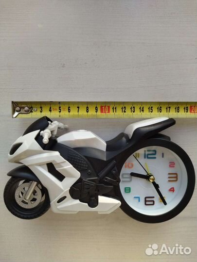 Часы - будильник