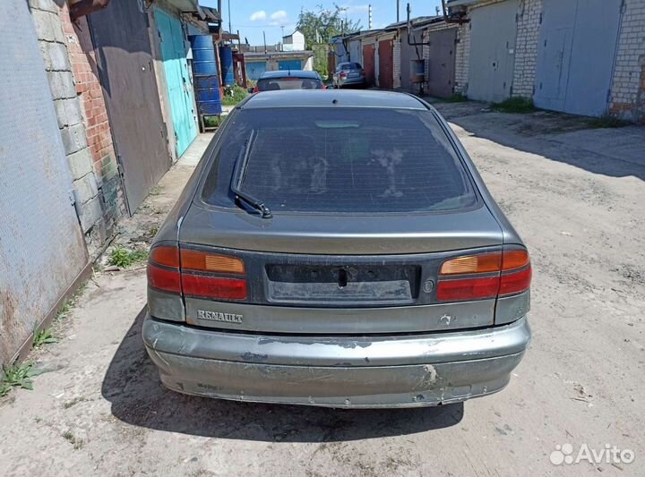 Renault laguna разбор