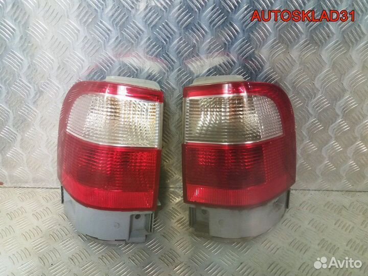 Фонарь задний правый Ford Galaxy 1319107