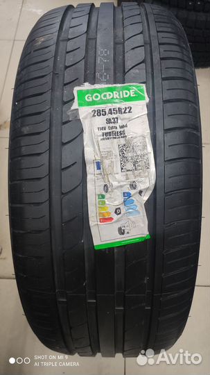 Goodride SA 37 285/45 R22 114V