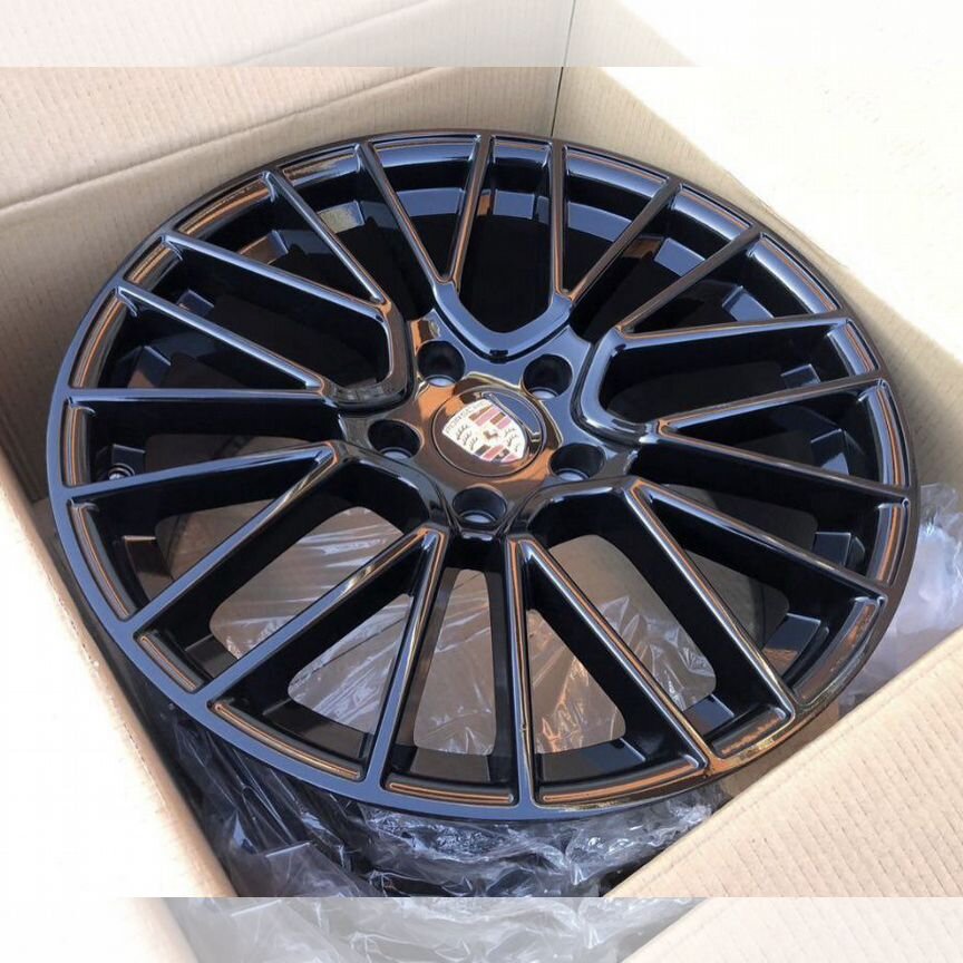 Литые диски Porsche 9.5×R21 5×130