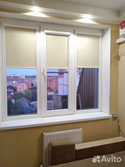 Рулонные кассетные шторы блекаут B7496-S1177