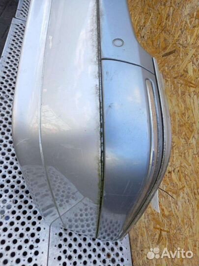 Бампер задний Mercedes E W210 2000