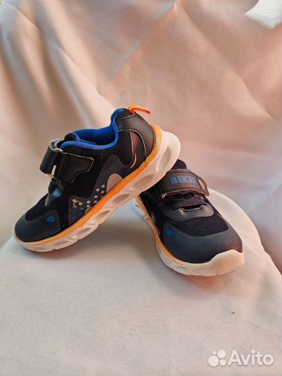 Кроссовки для мальчика