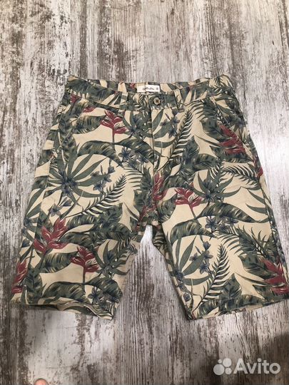 Шорты муж 44 Colins