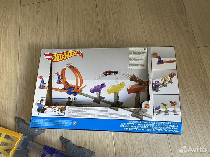 Трек hot wheels