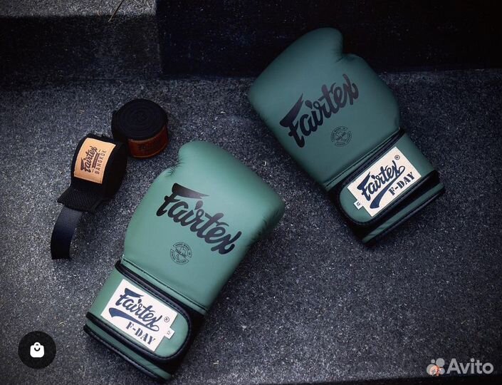 Боксерские перчатки Fairtex F DAY