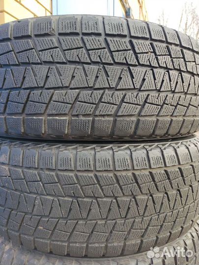 Bridgestone Blizzak DM-V1 245/65 R17 105R