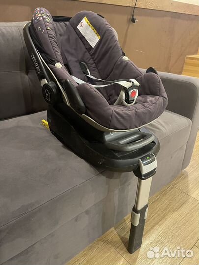 Автокресла (2 шт) и коляска Maxi Cosi