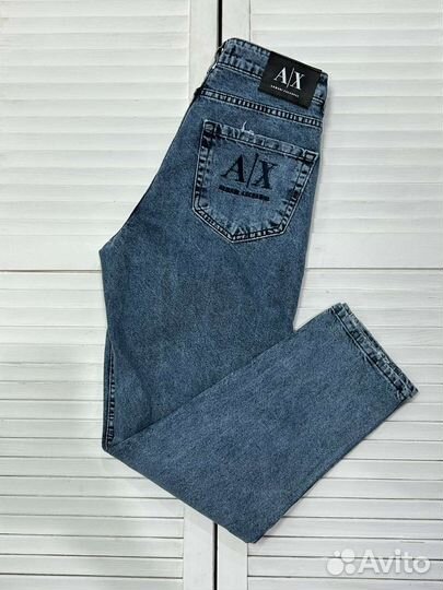 Джинсы бананы Armani