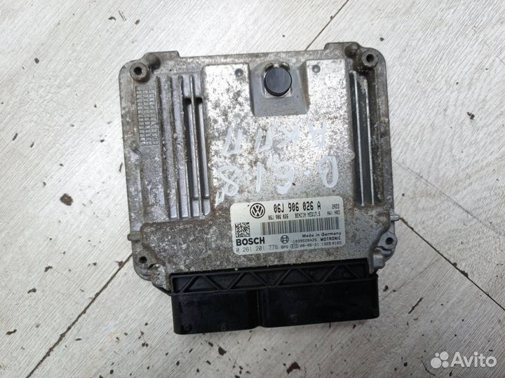 Блок управления двигателем VW Passat B6