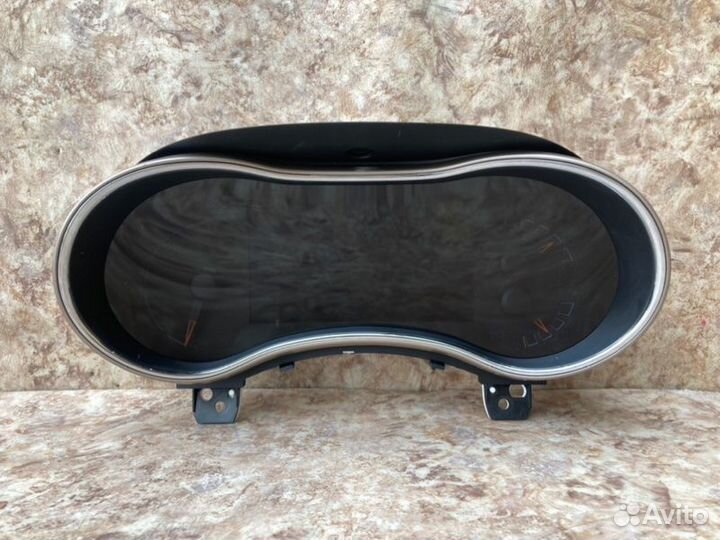 Спидометр jeep grand cherokee