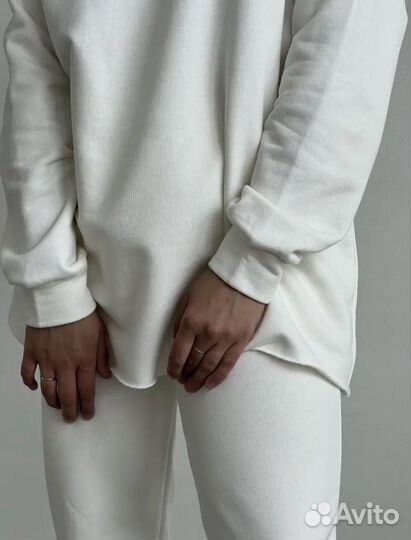 Летний женский костюм