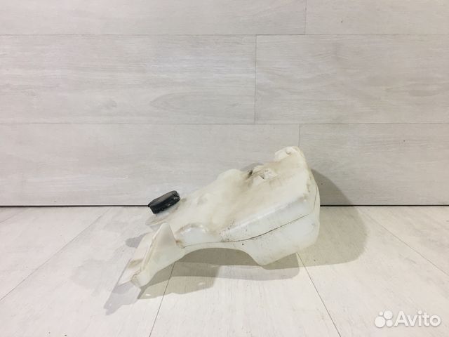 Бачок омывателя LADA xray 1.6 мт