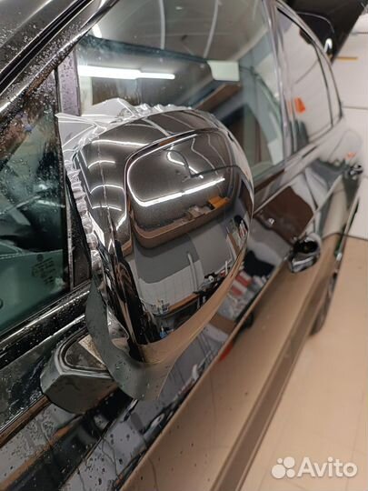 Оклейка авто защитной пленкой