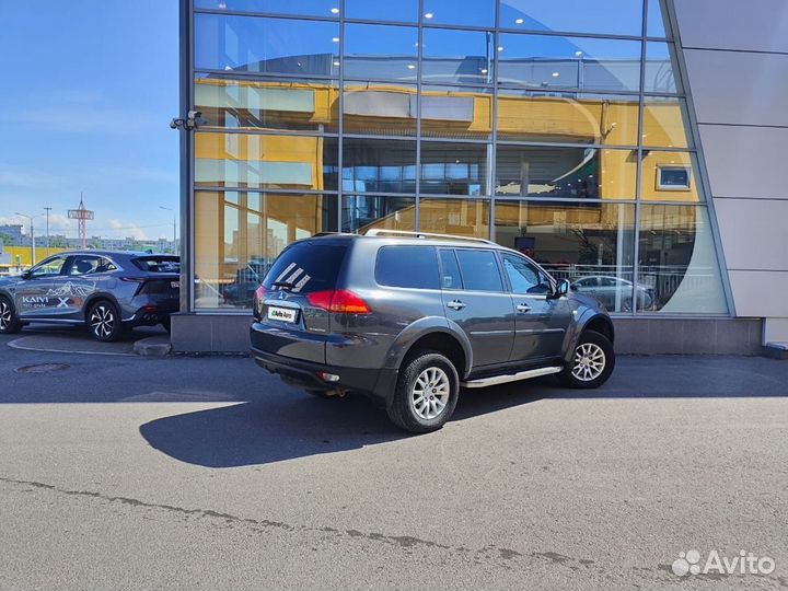 Mitsubishi Pajero Sport 2.5 AT, 2011, 217 000 км