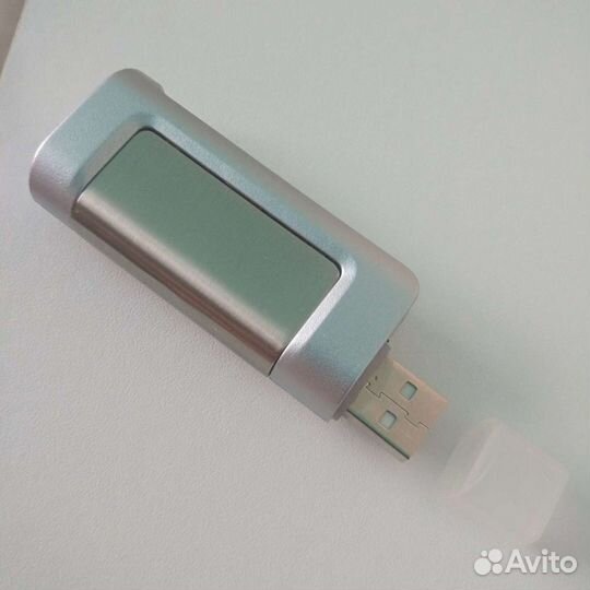 Картридер usb с выходом зарядки телефона, новый