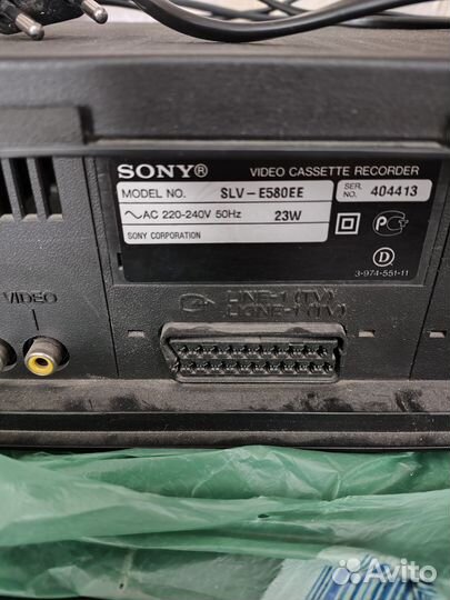 Видеомагнитофон sony