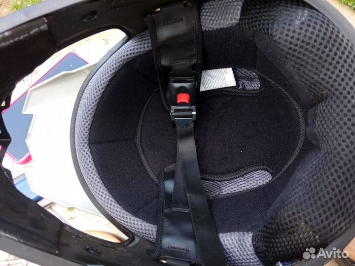 Кроссовый шлем