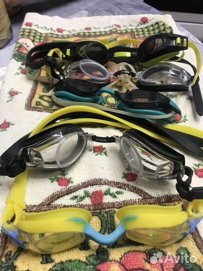 Очки для плавания