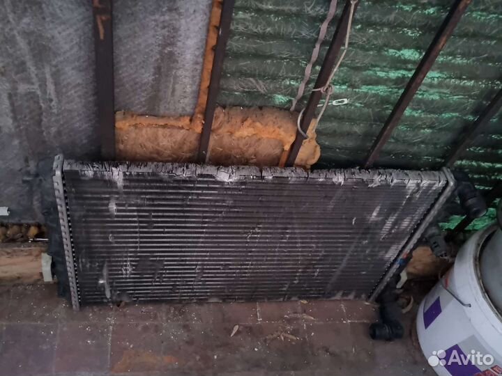 Радиатор охлаждения на volkswagen polo сеат рапид