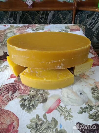 Воск пчелиный