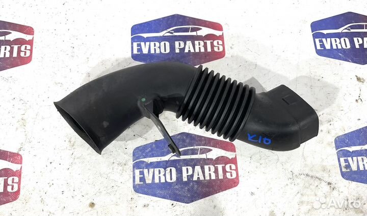 Патрубок воздушного фильтра BMW 5 E-60