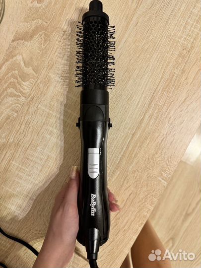 Фен-щетка Babyliss AS82E