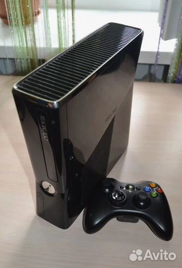 Xbox 360 S