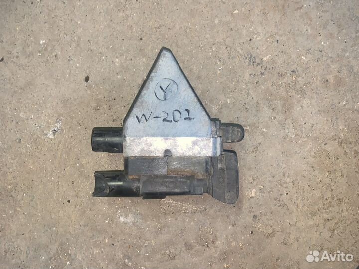 Катушка зажигания Mercedes W202 C180