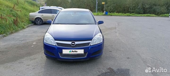 Opel Astra 1.8 МТ, 2008, 217 000 км