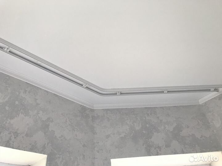 Карниз потолочный для эркера