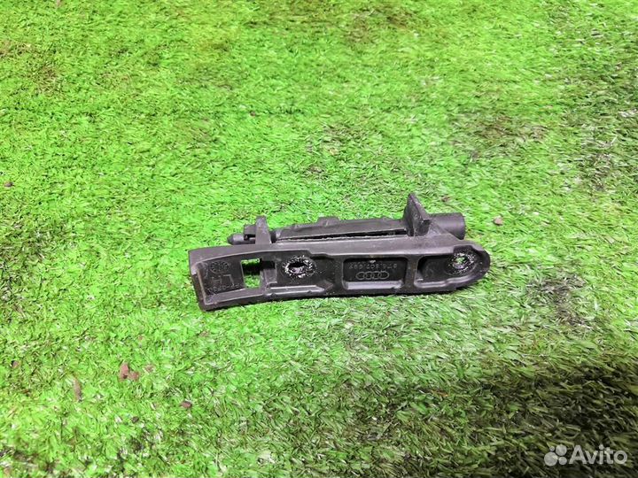 Направляющая заднего бампера левая Audi A5 /S5 Co