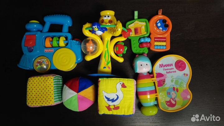 Развивающие игрушки Fisher price, tiny love и др