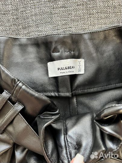 Pull and bear шорты кожаные