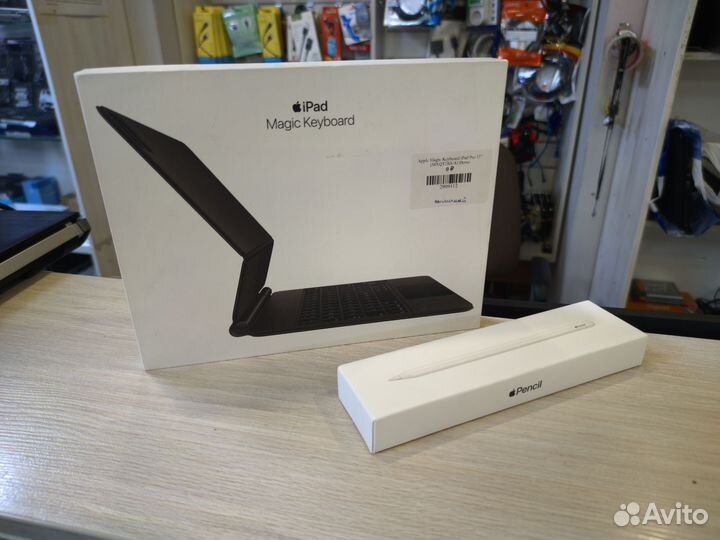 Стилус Apple Pencil 2 и Клавиатура Apple A2261