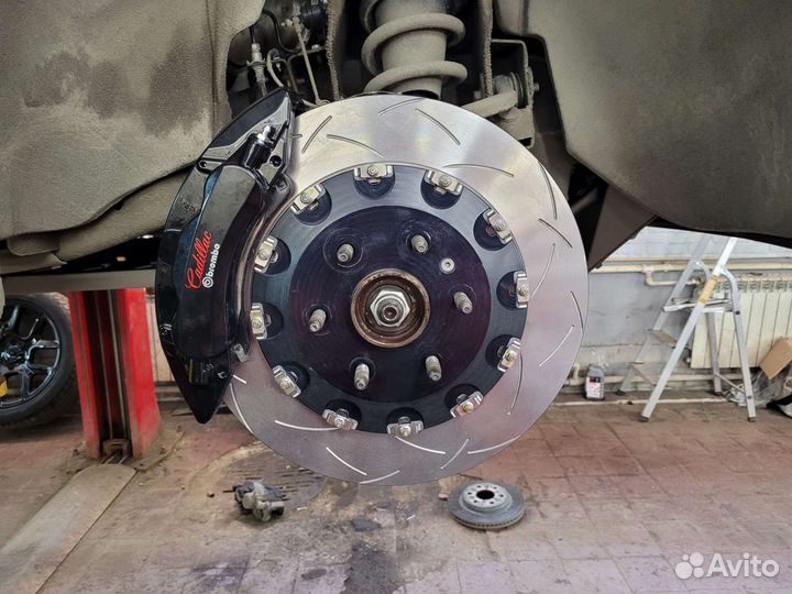 Тормозная система Brembo Cadillac Escalade