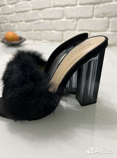 Босоножки с мехом 36