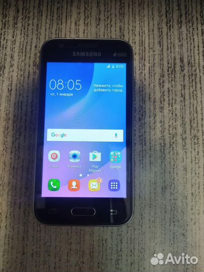 Телефон Samsung Galaxy J1 Mini Duos