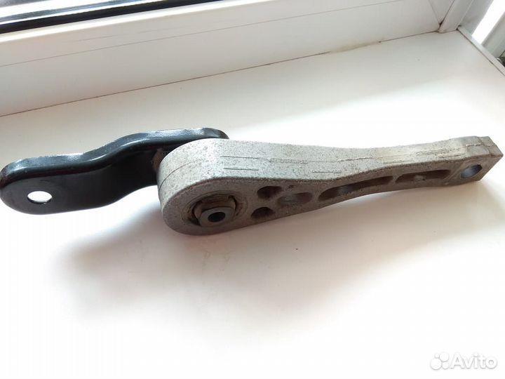 Опора двигателя с акпп1K0 199 855 AN