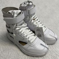 ロシニョール　24.5cm reebok the - Купить модную женскую обувь 👢 во всех регионах