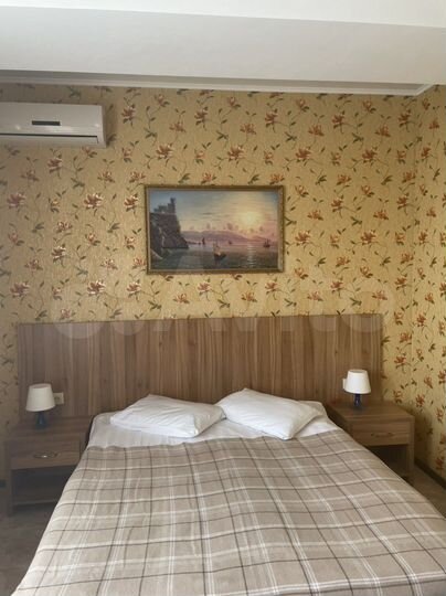 Комната 25 м², 1/4 эт.