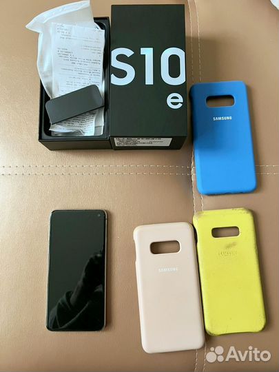 Samsung Galaxy S10e, 6/128 ГБ