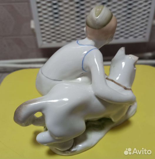 Статуэтка юный пограничник лфз